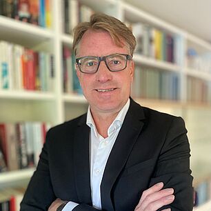 Frank Schnelle, Executive Director at The Association of European Vehicle Logistics (ECG)